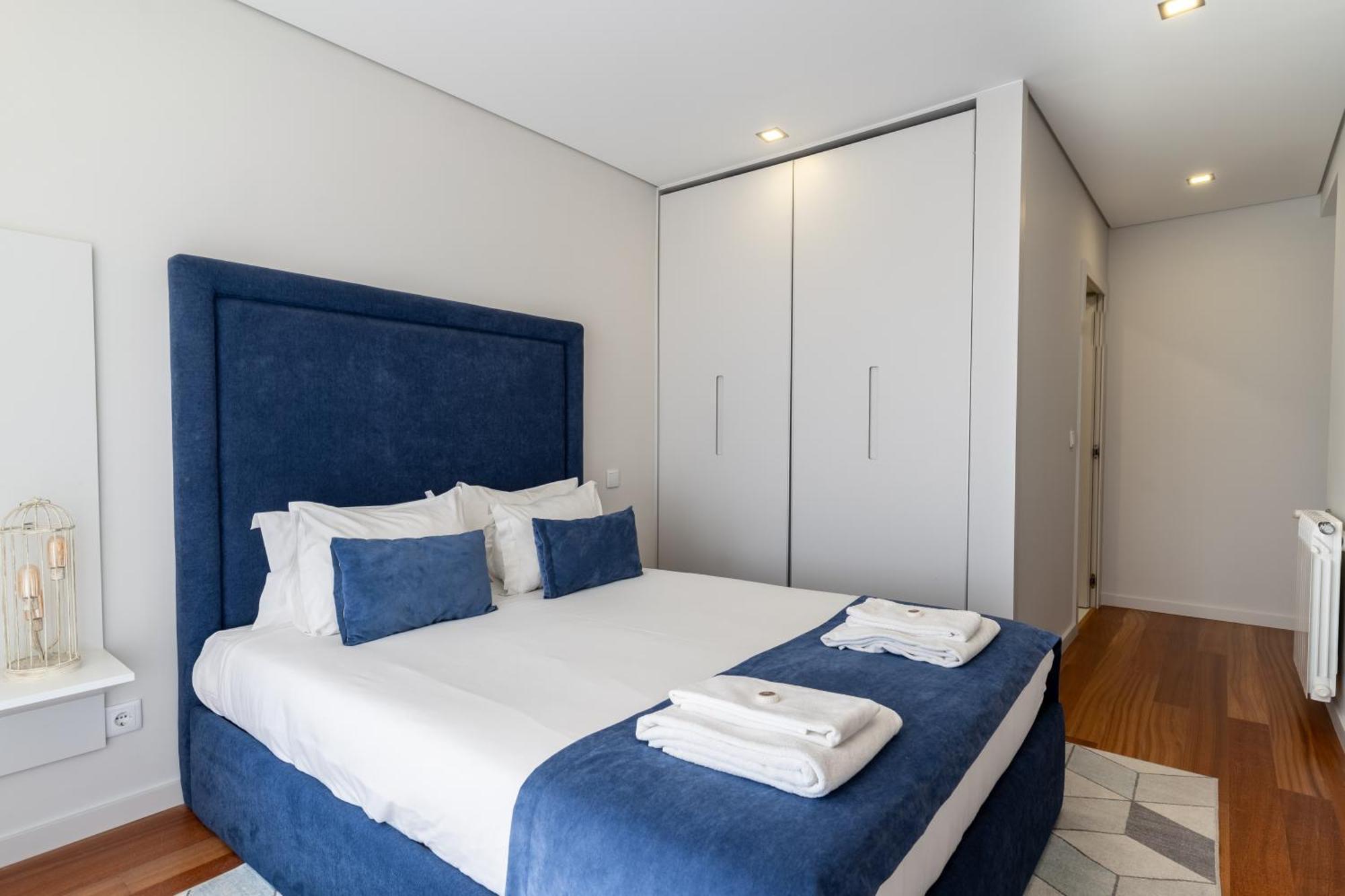 Porto & Douro Vista Apartments By Inviting Valbom  Exterior photo